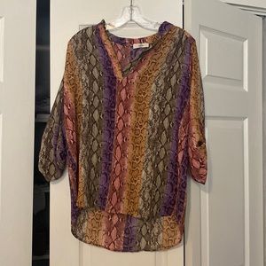 Entro size small top
